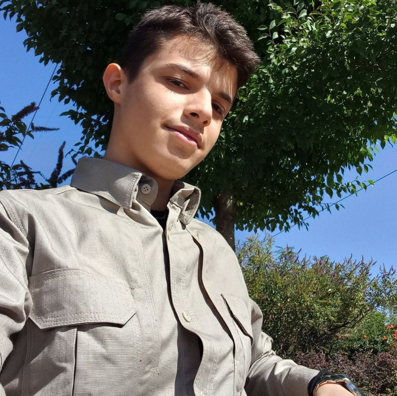 عکس ۲